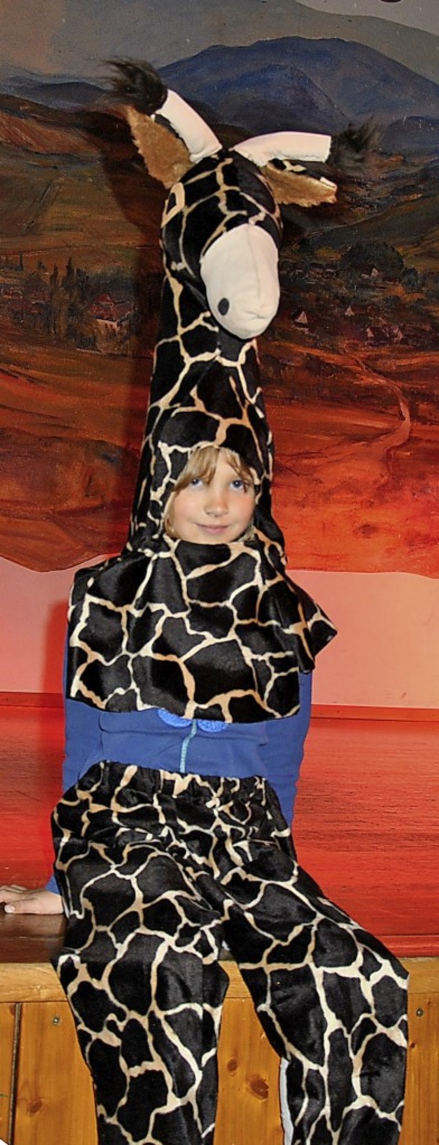 Auch die Giraffe ist sich sicher: Immanuel ist mein Sohn.   | Foto: Archivbild: Ulrike Bhm