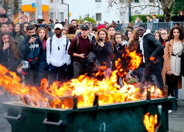 Schlerproteste in Frankreich  | Foto: dpa