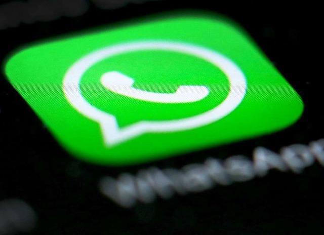 WhatsApp steht bei der Erzdizese Freiburg auf dem Index.  | Foto: dpa