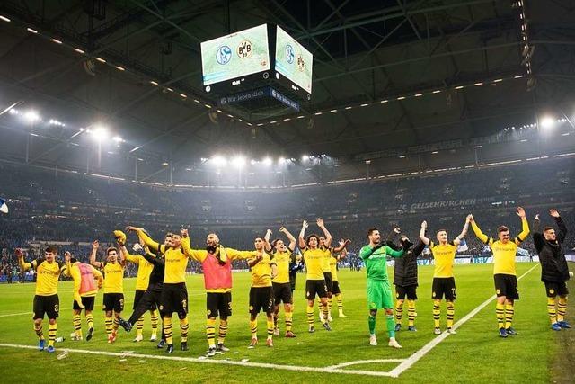 Dortmund gewinnt das Derby gegen Schalke mit 2:1