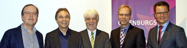 Frsprecher der Demokratie (v. l.): Ra...n,  Peter Exner und OB Marco Steffens   | Foto: bpo