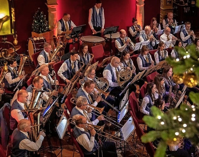 Das Benefizkonzert  der Musikkapelle im Hotelfoyer El Andaluz hat Tradition.   | Foto: Europa-Park