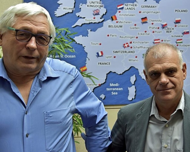 Ecomal-Geschftsfhrer Martin Behlke (links) und Logistikchef Peter Kraus   | Foto: Bernd Kramer