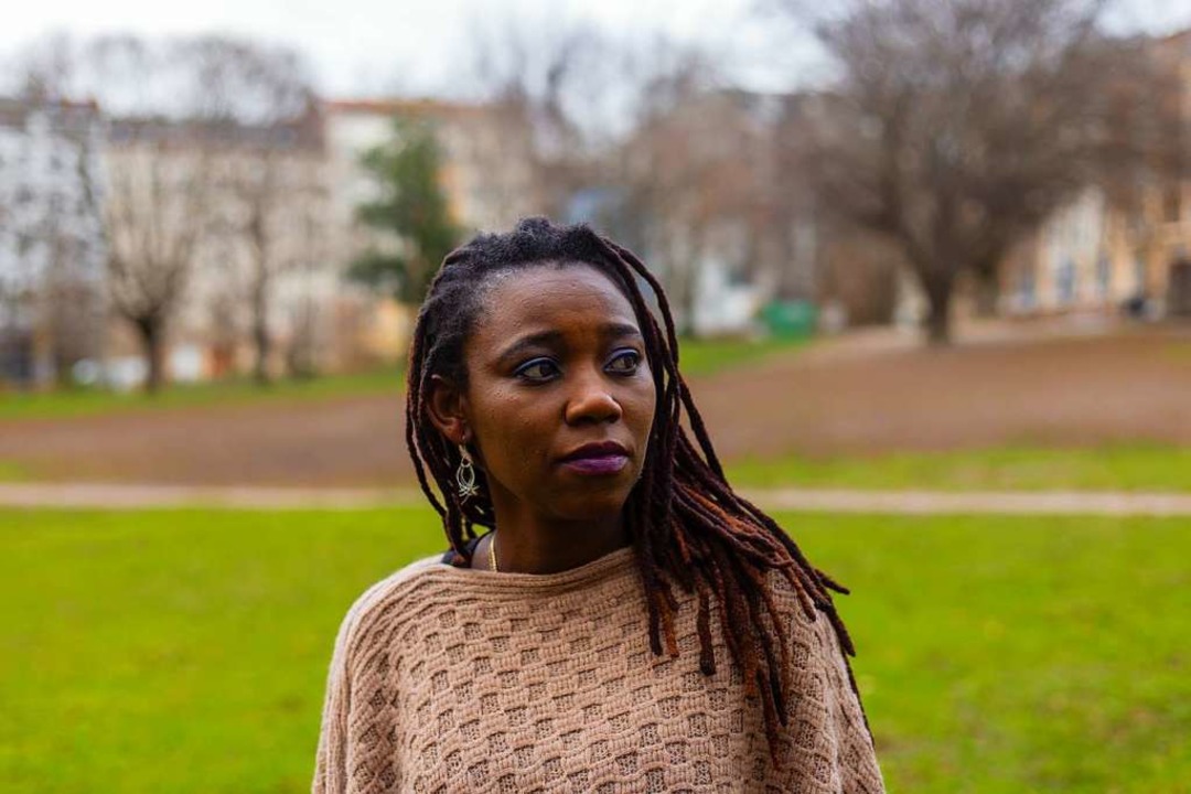 Jenifa Mayanja legt am Samstag neben J...f bei Down by the Lake im Waldsee auf.  | Foto: Andre Russell