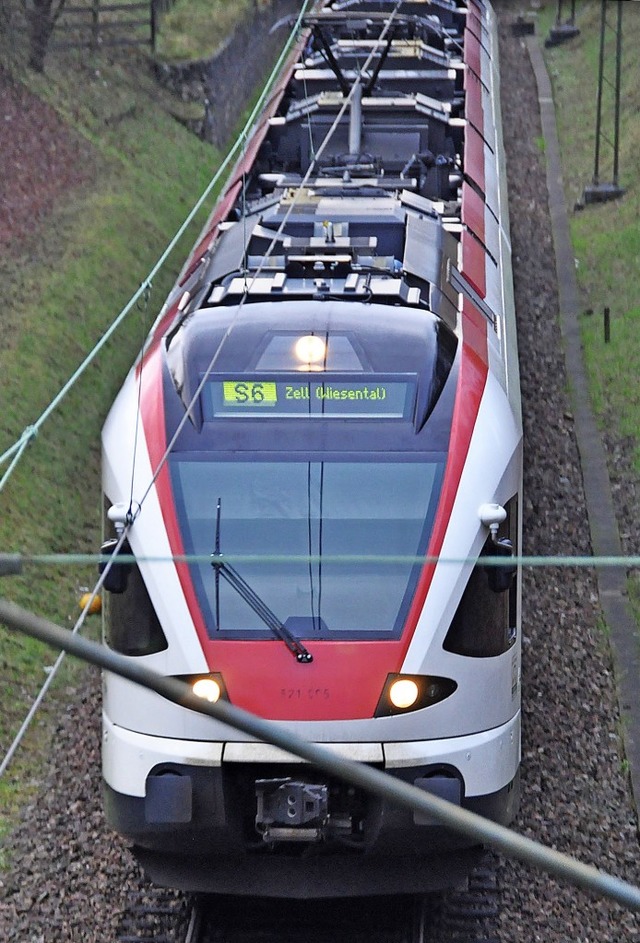 Landkreis sowie Stdte und Gemeinden w...und Wiesentalbahn attraktiver machen.   | Foto: Daniel Gramespacher