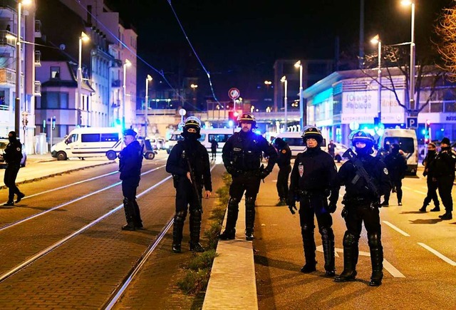 Franzsische Polizei im Anti-Terror-Einsatz  | Foto: AFP
