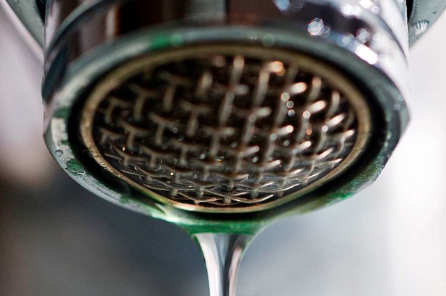 Die hohen Wasserpreise erhitzen in Kandern derzeit die Gemter.  | Foto: Patrick Pleul