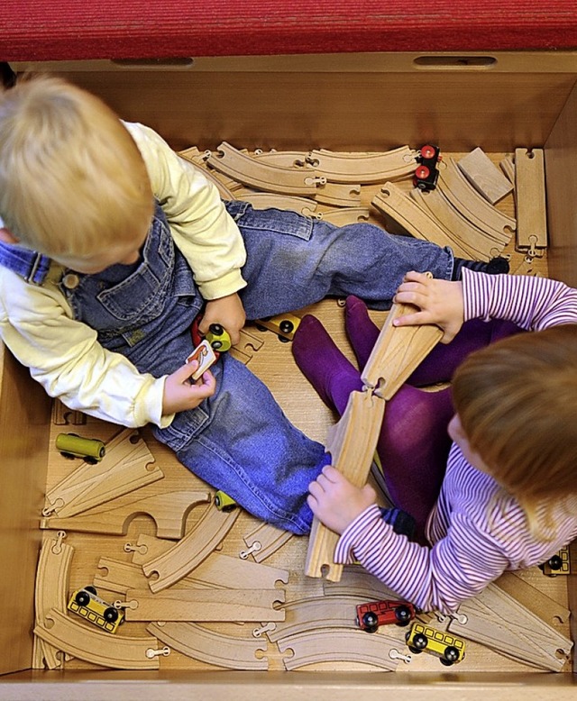 Auch die Kinderbetreuung soll in Bollschweil weiter ausgebaut werden.  | Foto: Blum/Gollrad/dpa