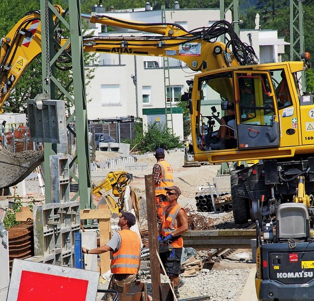 Die Bauarbeiten an der Hllentalbahn  ...rung  beim Ausbau der Breisgau-S-Bahn.  | Foto: MARKUS Donner