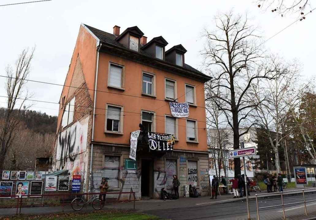 F�r ein paar Stunden war dieser Teil d... Ziel des Protestes gegen Wohnungsnot.  | Foto: Eggstein