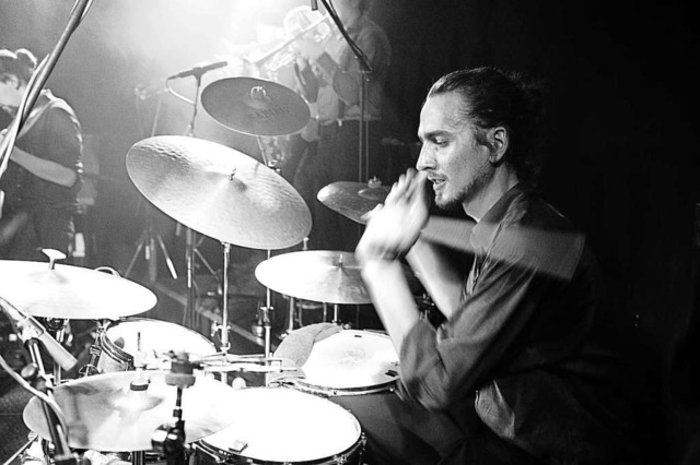 Fred Heisler am Schlagzeug  | Foto: Waldsee