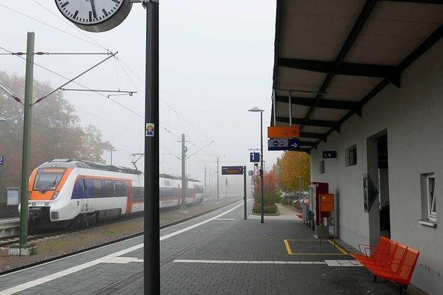 Trbe Aussichten fr die persnliche Beratung am Staufener Bahnhof  | Foto: Hans-Peter Mller