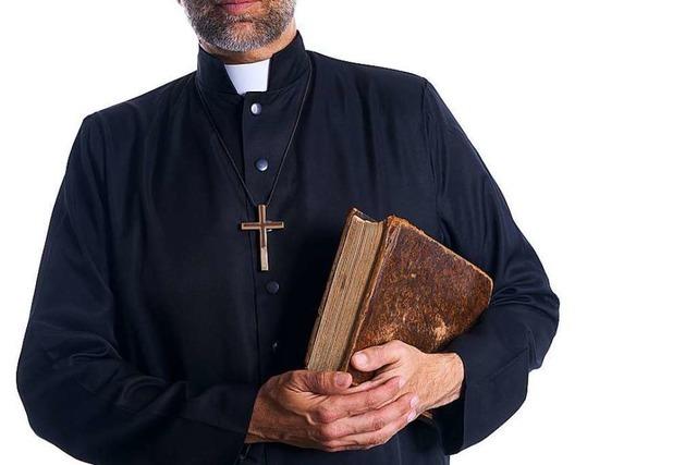 Falscher Priester hat in Pensionen die Zeche geprellt