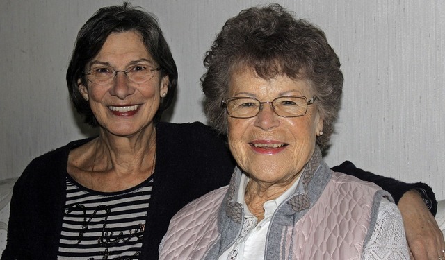 Teodora Chilf (links) und Marita Lefv...rftige der Caritas in Bad Sckingen.   | Foto: Nina Witwicki