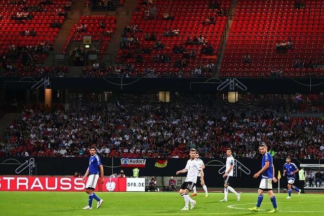 DFB-Team als abschreckendes Beispiel: Wie sich der Fuball von den Fans entfernt