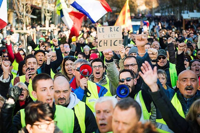 Gelbwesten bei Protesten in Aix-en-Provence.  | Foto: AFP