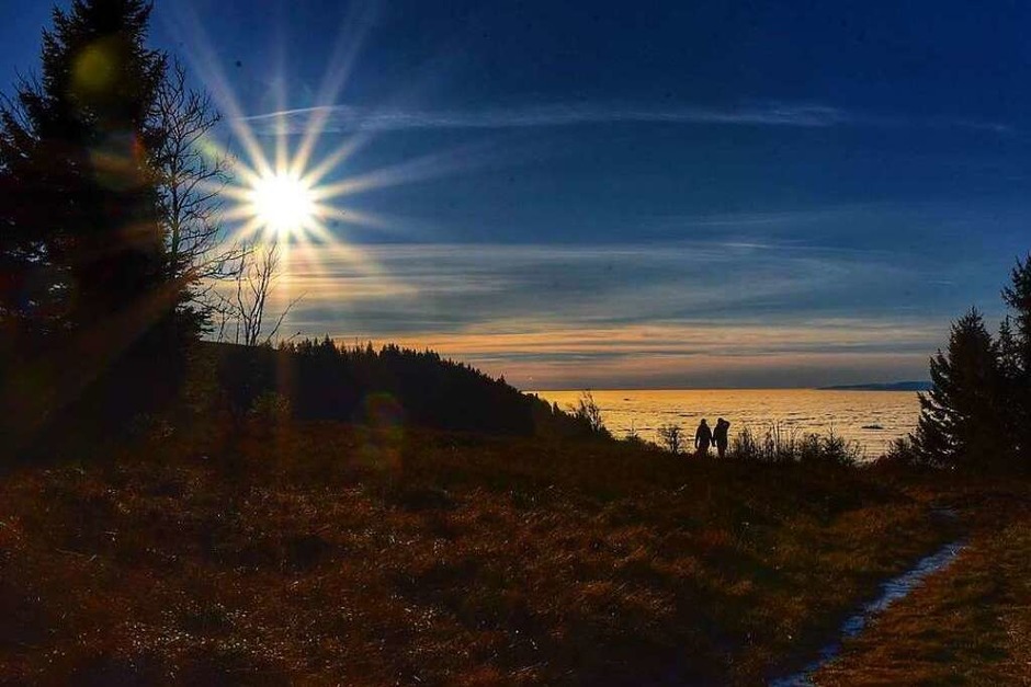 Bei Inversion ist’s unten grau und neblig, oben blau und sonnig. (Foto: Daniel Hanselmann) Bei Inversion ist’s unten grau und neblig, oben blau und sonnig. (Foto: Daniel Hanselmann)