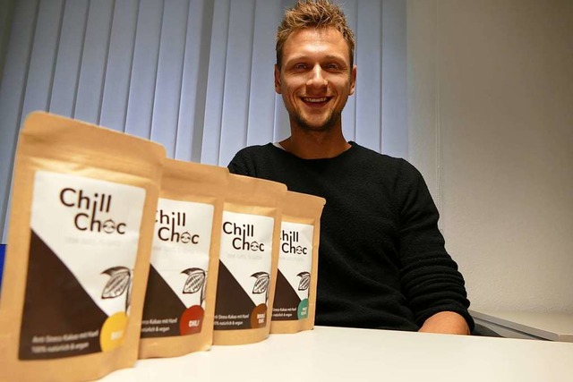 Startup-Mitbegrnder Christian Veit mi...rsen  Sorten &#8222;Chill Choc&#8220;.  | Foto: Andr Hnig