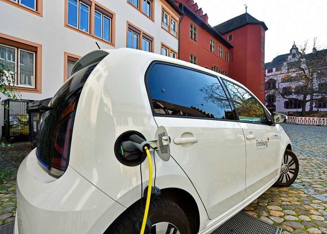 Die Stadtverwaltung will die Elektromobilitt ausbauen.   | Foto: M. Bamberger