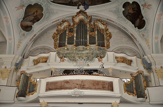 Die Tiengener Orgel im historischen Ge...s und rechts). Bild: Herbert Schnbele 