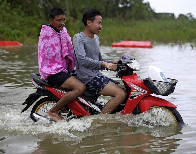 Teile der betroffenen Region standen unter Wasser.   | Foto: dpa