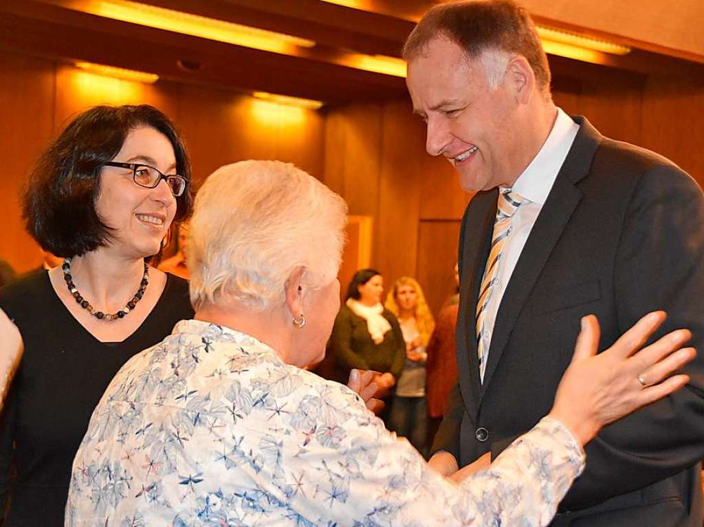 Ehrenkirchens Brgermeister Thomas Breig und seine Gattin Susanne begrten die Gste beim Neujahrsempfang.