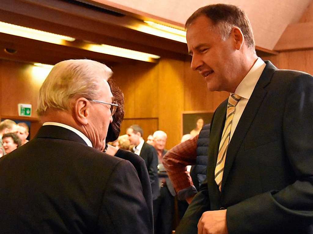 Ehrenkirchens Brgermeister Thomas Breig und seine Gattin Susanne begrten die Gste beim Neujahrsempfang.