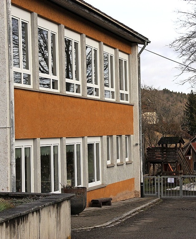 Das ehemalige Schulhaus in Lausheim  w...kt beim &#8222;Ersten Werchtig&#8220;.  | Foto: van Kreuningen