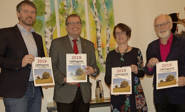 Wilhelm Hundorf (von rechts) und Eveli...n Klaus Eberhardt und Jonas Hoffmann.   | Foto: Petra Wunderle