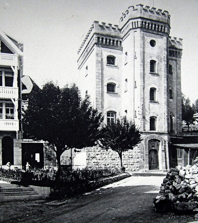 Das  Gefngnis zu Beginn der 1920er Ja...links ist das Haus Berthold zu sehen.   | Foto: Fotos: Archiv Thomas Mutter