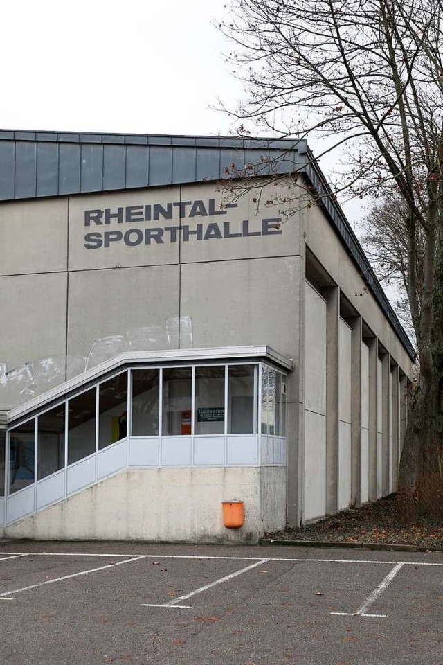 Die Rheintalhalle soll abgerissen werd...meinschaft wrde sie aber gern nutzen.  | Foto: Christoph Breithaupt