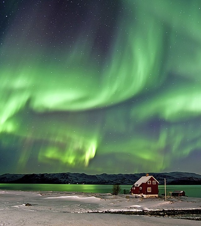 Nordlichtspektakel in Schweden   | Foto: Bernd Rmmelt