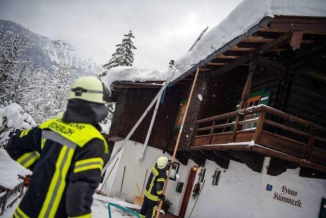 Immer mehr Schnee in den bayerischen Katastrophengebieten