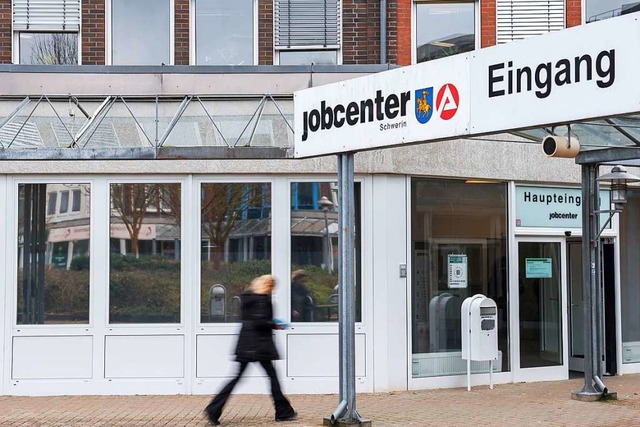 Das Jobcenter Erfurt krzte einem Mann...ssuche nicht kooperierte. (Symbolbild)  | Foto: dpa