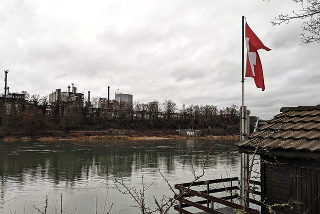 Das Bild zeigt den  Blick vom schweize...Industriegebiet&quot; betroffen sind.   | Foto: Heinz Vollmar