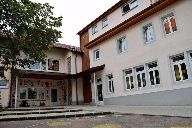 Grundschule in Wallbach hat einen neuen Namen
