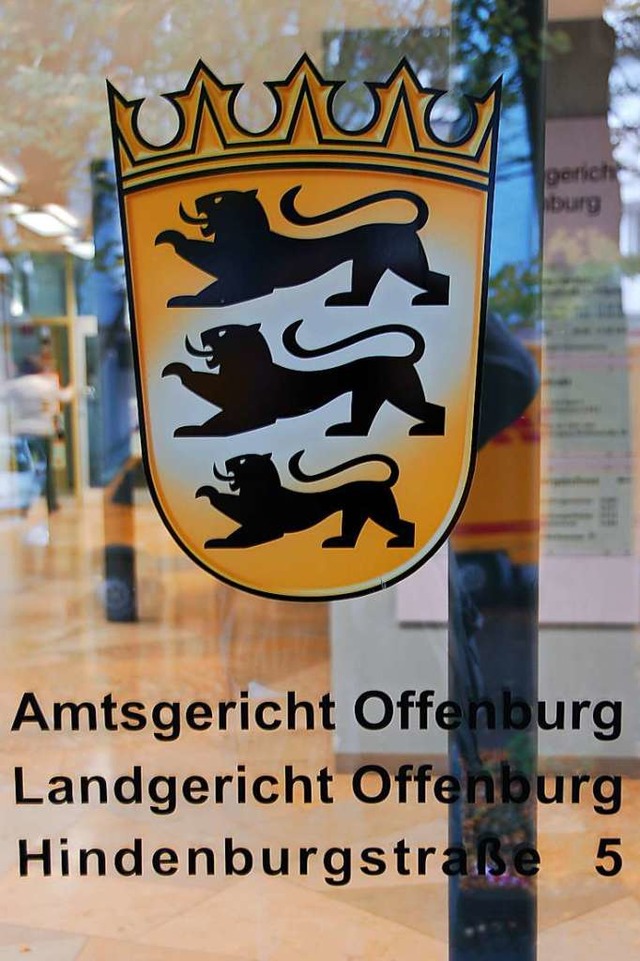 Am Landgericht Offenburg muss sich ein...Fall dabei sogar gefesselt haben soll.  | Foto: hr
