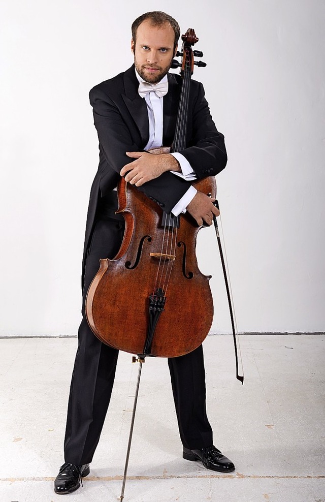 Daniel Fritzsche, Cellist aus Efringen-Kirchen, sorgt fr das erste Highlight.  | Foto: Privat