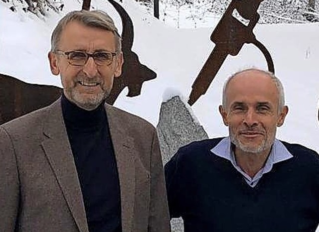 Armin Schuster (links) zu Besuch bei Mario Singer   | Foto: Marcel Baumann