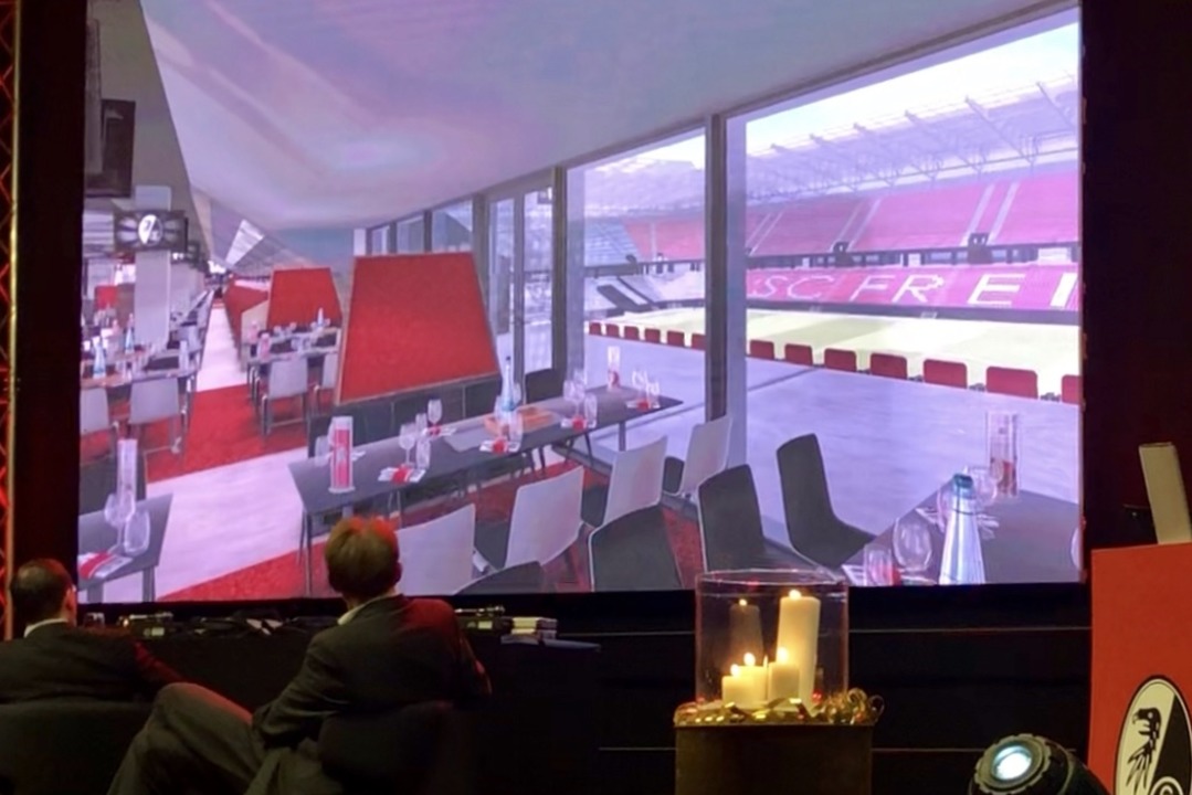 Wie das neue SC-Stadion eines Tages au...m Neujahrsempfang des Vereins gezeigt.  | Foto: Joachim Rderer