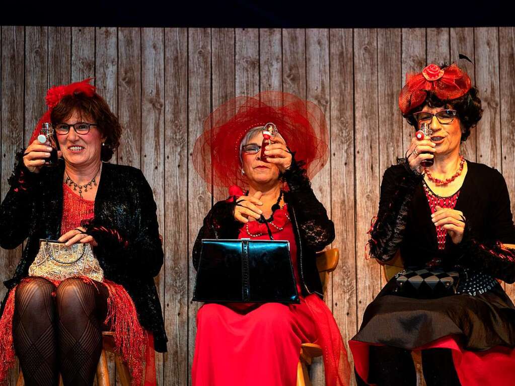 Cosima (Claudia Scharf), Zensi (Erika Schbel) und Hermine (Mechthild Ngele) durften beim „Bescht of Zunftobed“ nicht fehlen.