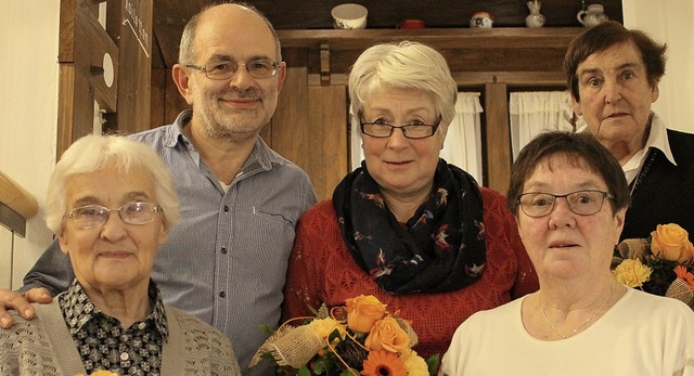 Inge Zeissler, Martin Mller, Claudia ... im Kirchenchor St. Fridolin ernannt.   | Foto: Cornelia Liebwein