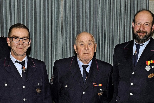 Seit Jahrzehnten in der Feuerwehrabtei...Klaus, Karl Bieler und Michael Fhner   | Foto: Bettina Schaller
