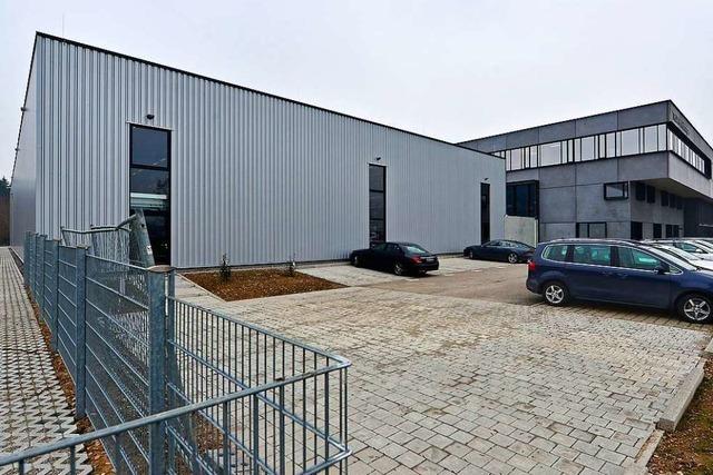 Firma Hüttinger nimmt neues Logistikzentrum in Freiburg in Betrieb