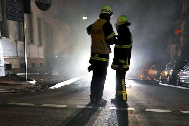 Wenn junge Feuerwehrleute zu Brandstiftern werden