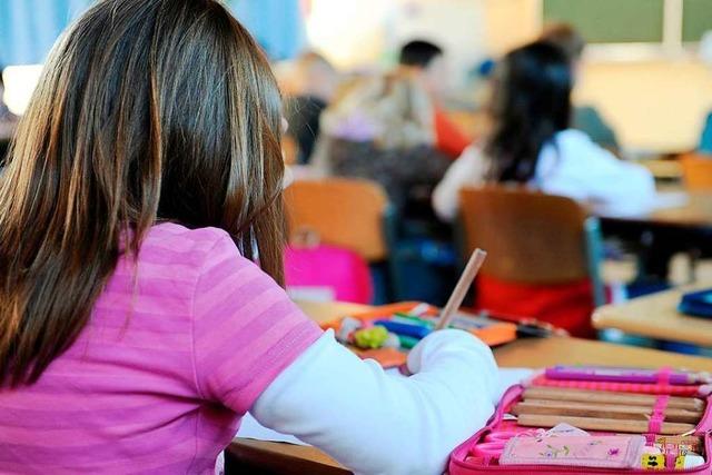 Debatte im Landtag um Schließung kleiner Grundschulen im Südwesten