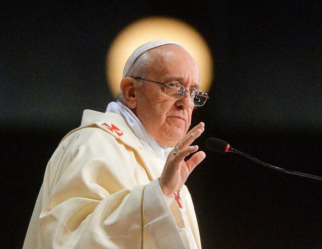 Papst Franziskus kommt nicht berall gut an.  | Foto: dpa