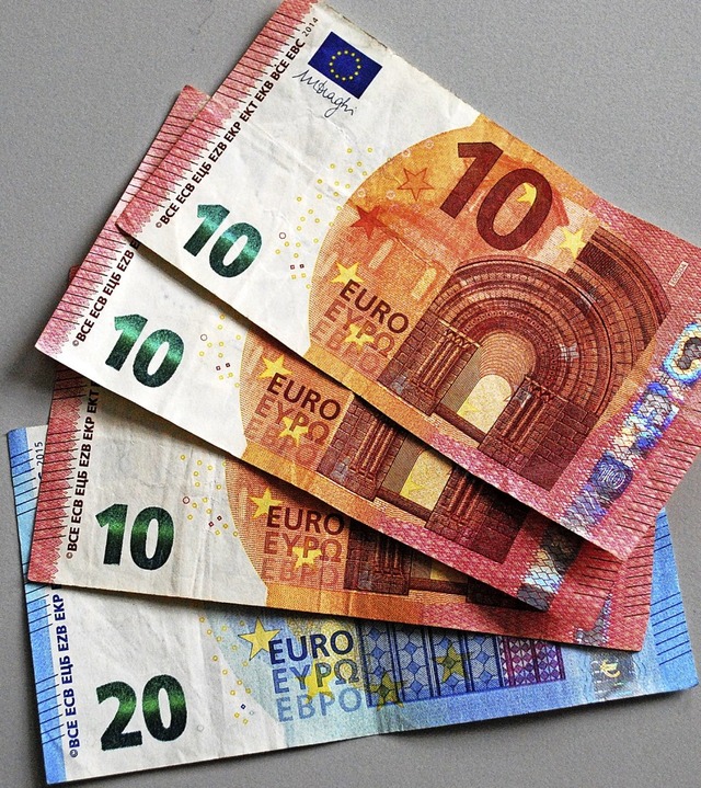 50 Euro gibt&#8217;s knftig pro Ratsm...deutung des Amtes Rechnung zu tragen.   | Foto: Sylvia-Karina Jahn