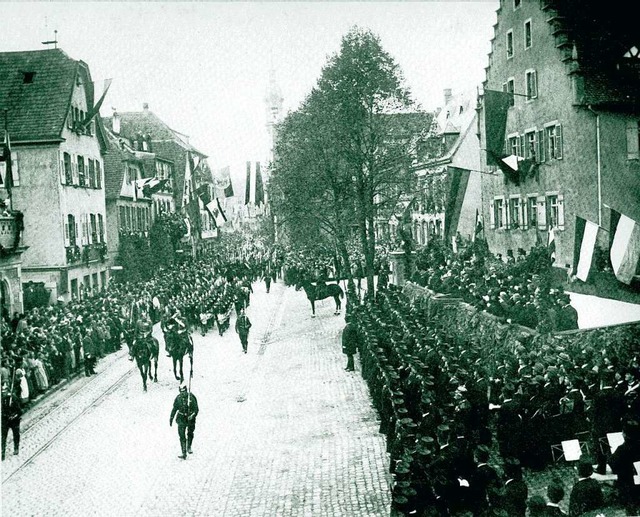Im Jahr 1898, ein Jahr nach dem Einzug...eregiment  169 ber den  Urteilsplatz.  | Foto: Archiv Stadt Lahr 