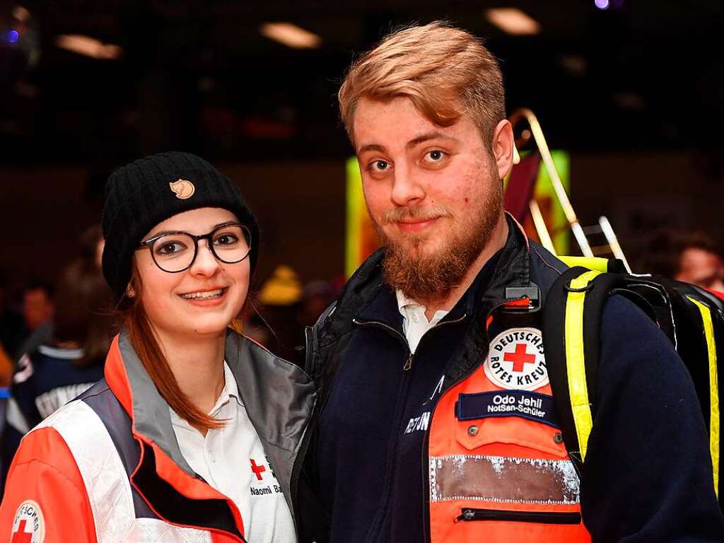 Keine Narren, sonder ehrenamtliche Helfer im Dienst.